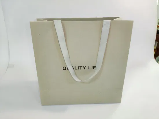 Sacs en papier de parfum personnalisés, petits cadeaux, avec Logo et poignées, sacs-cadeaux en papier imprimés personnalisés avec votre propre Logo